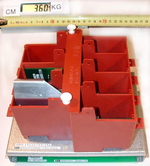 ABB 3BHB005243R0105 KU C755 AE105